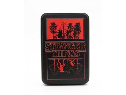 Hrací karty Stranger Things v plechovce