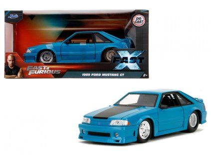 Auto Fast and Furious Ford Mustang GT