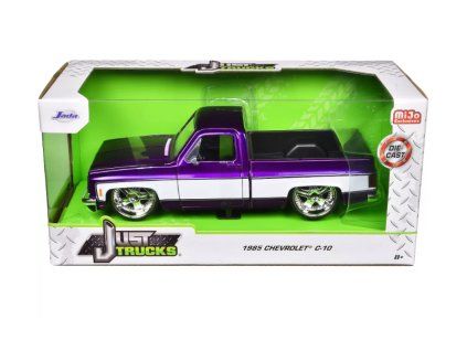 Auto Just Trucks 1985 Chevrolet C 10 fialový